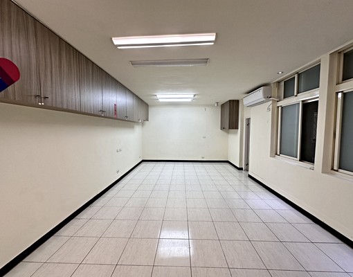 🚇中山站走路4分鐘|2樓住辦空間|工作室|可貓可營登 - Image 2