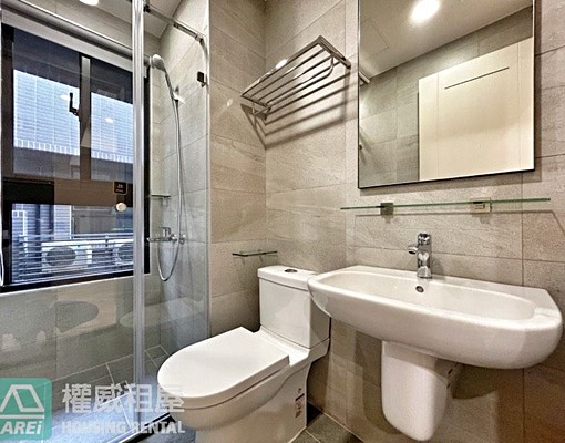 可租補⭐️全新未住陽明第一廳⭐️精品裝潢兩房雙衛平車 - Image 7