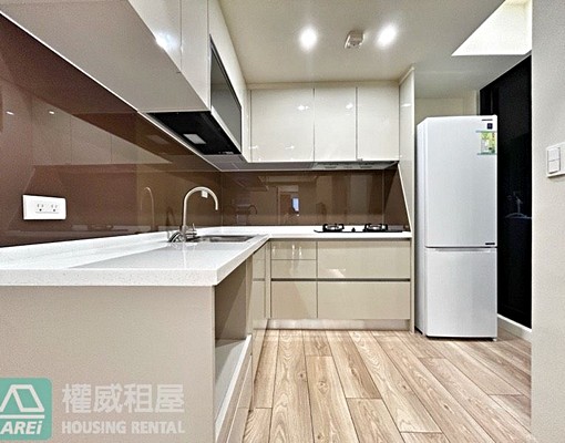 可租補⭐️全新未住陽明第一廳⭐️精品裝潢兩房雙衛平車 - Image 3