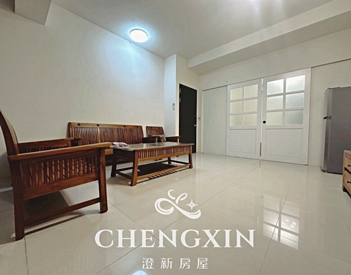 一卡皮箱★正一房一廳★可小朋友＋獨立陽台洗衣機＋專屬儲藏間 - Image 3
