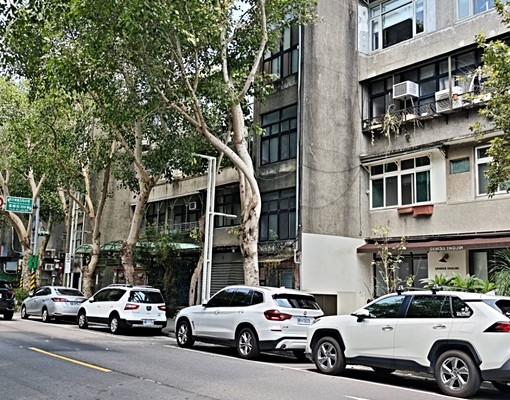 民生社區富錦街林蔭大道三樓雅寓 - Image 4