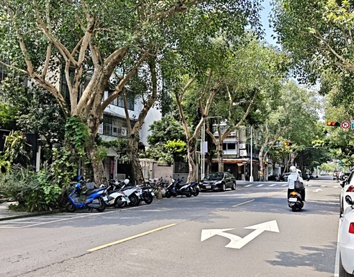 民生社區富錦街林蔭大道三樓雅寓 - Image 5