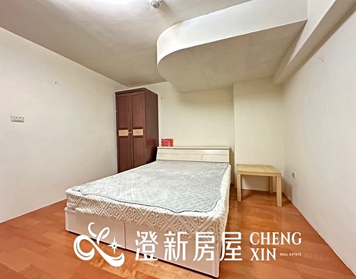 近巨城/近果菜市場/樓中樓套房 - Image 8