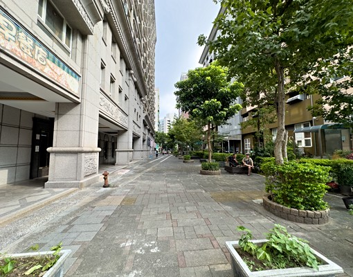 中港派出所，典藏羅丹，溫馨電梯2房，可租補，優質社區，景觀佳 - Image 14