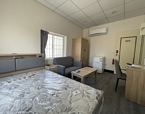 中壢後站全新整理精美電梯套房附傢俱、網路、第四台可租補 - Image 9