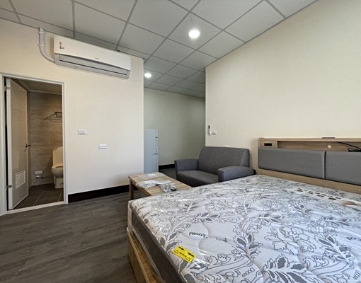 中壢後站全新整理精美電梯套房附傢俱、網路、第四台可租補 - Image 12