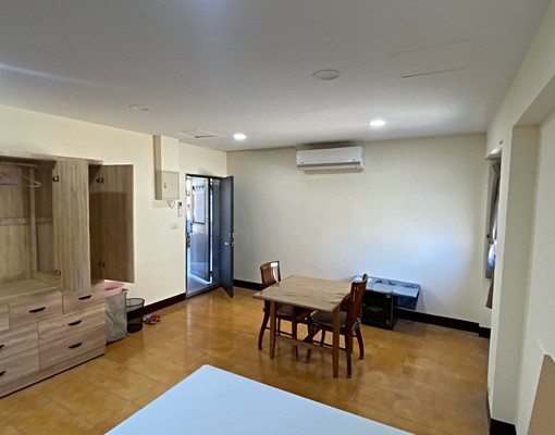 屋主自租雅房出租(臨近桂林路家樂福) - Image 3