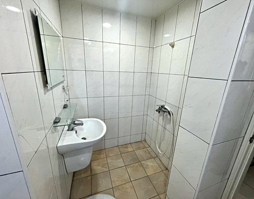 西湖🏠🌟獨洗曬🌟包水網路第四台🌟採光通風🌟家具齊全 - Image 5
