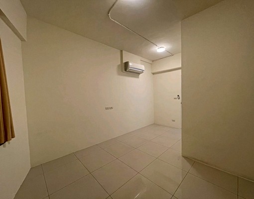 奇岩捷運住辦華廈0953517777洽尤S - Image 4