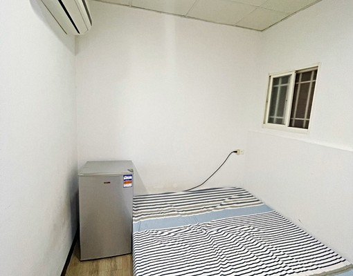 CP值高.輕裝潢.家具齊全.三重國小站.生和機能佳 - Image 1