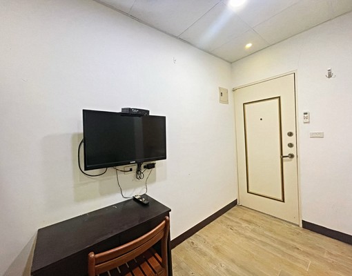 CP值高.輕裝潢.家具齊全.三重國小站.生和機能佳 - Image 9