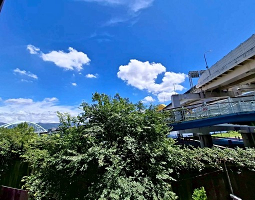 松山河濱舒適宅,步行5-10分鐘到捷運松山站及捷運南京三民站 - Image 4
