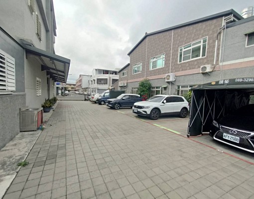 適合軍公教、國營企業、醫護人員舒適套房 - Image 1