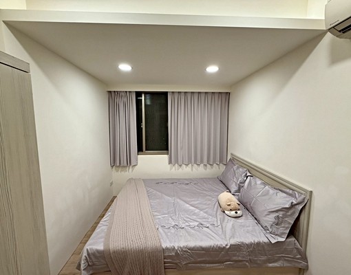 科技大樓、全新裝潢第一手/採光通風獨洗曬/傢俱齊全台水電 - Image 14