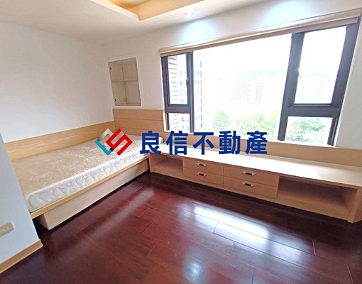 ⭐士林中正樞紐*輕豪宅樓中樓附車位⭐ - Image 7