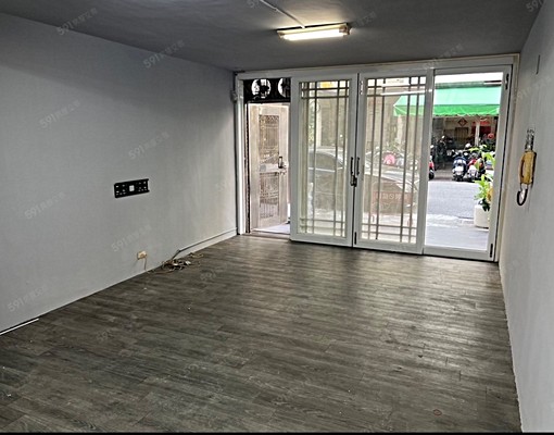 市區便宜店住1F+夾層+地下室+騎樓 - Image 1