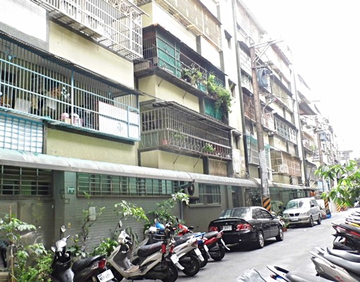 近市府全新北歐風套房獨立陽台洗衣流理臺 - Image 8