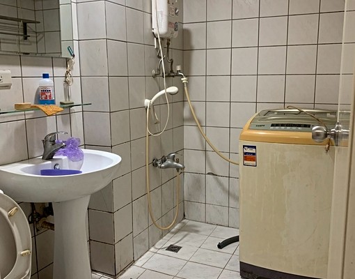 🉑租補|電梯套房獨洗曬💎台水台電💎賢德醫院|新光市場 - Image 6