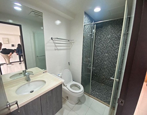 嶺東寶雅忠勇路旁/精美社區二房休旅車位/可租補採光好/特惠件 - Image 8