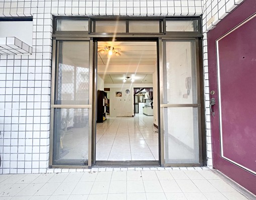 新店綠野香坡公寓3房 - Image 1