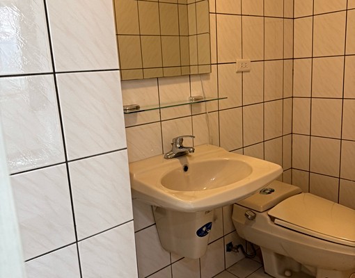 近捷運竹圍站摩登家族大樓住家 - Image 8
