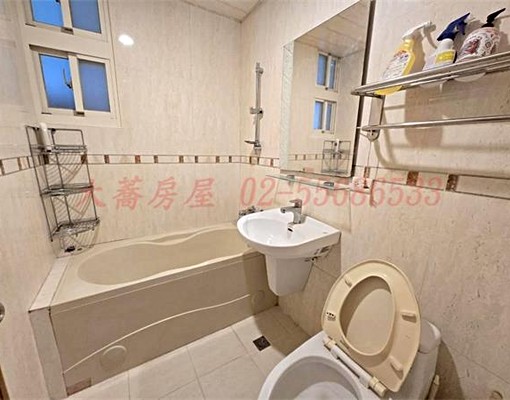 忠義街透天~近陽明醫院,有家具,車庫~大蕎房屋 - Image 14