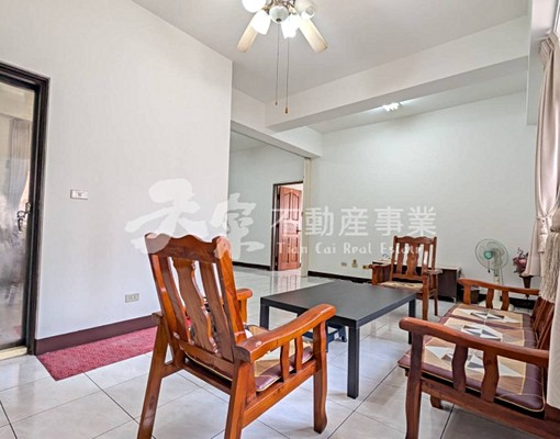漢民商圈含傢俱電3房稀有平車大坪數公寓 - Image 2
