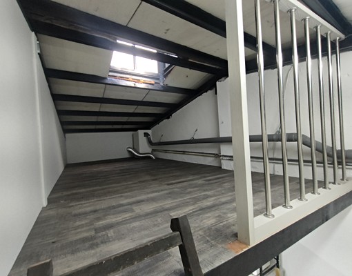 🏡凌群🏡基隆廟口旁全新裝潢透天三四樓分租 - Image 13