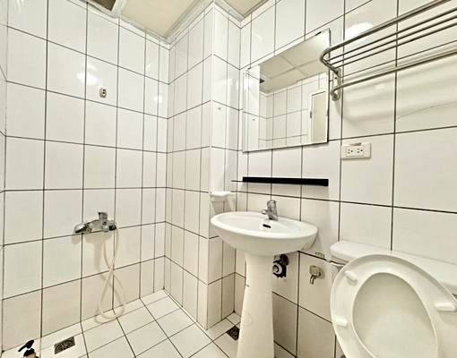 于綺承辦☀️人本至善｜逢甲商圈精華地段機能佳大坪數三房可租補 - Image 10