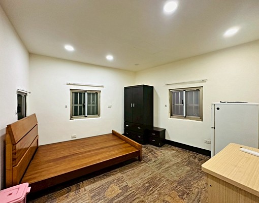 🔆華勛1樓+地下室🔆可養寵🔆可租補入戶籍 - Image 4