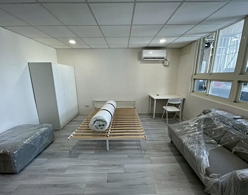 全新採光大套房/饒河街商圈/松山MRT/可寵/可租補 - Image 2
