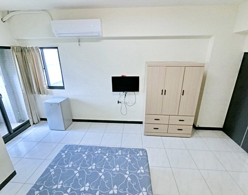 汽車位可租🏆小資大空間🏆電梯/陽台🏆租補/近勤益 - Image 4