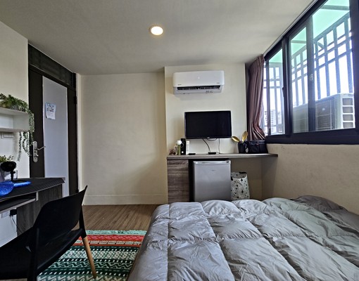 彰化大觀🏡彰化高中建國科大彰師大山景採光爬樓梯4樓分租套房 - Image 5