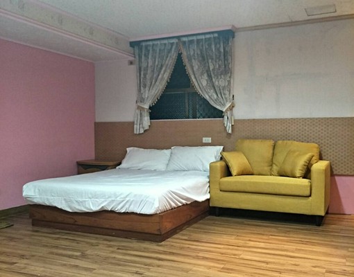 國華街新光三越新天地小西門電梯套房G6 - Image 2