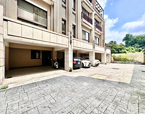 可租補戶籍✅雙車位✅四房透天✅含冷氣✅管理員✅ - Image 2