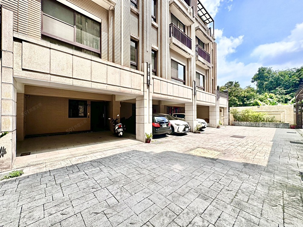 可租補戶籍✅雙車位✅四房透天✅含冷氣✅管理員✅ - Image 1
