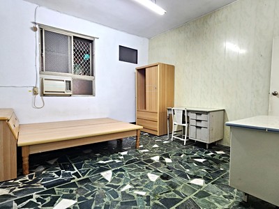 近高雄科大.建工商圈2樓公寓/預劃捷運黃線站/活巷前陽台進出