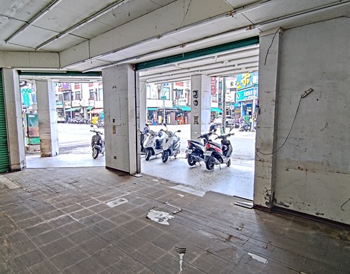 🍎高醫熱河吉林商圈㊣三角窗金店面🍎 - Image 4