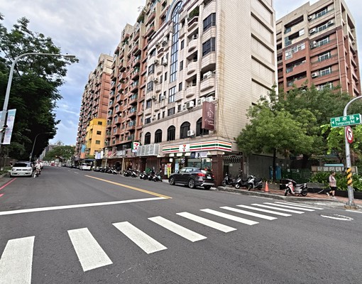 (租)文化中心|六米面寬金店面 - Image 4