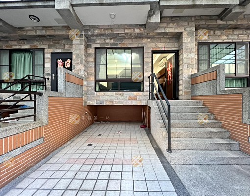 🌸可租補戶籍🏠近家樂福透天4房🏠寵物可談｜不可神明廳 - Image 1