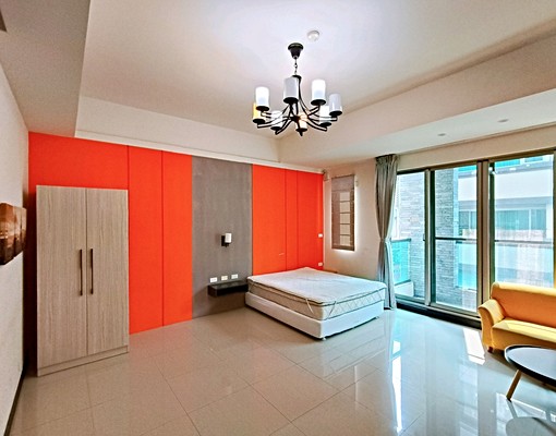 可租補.經典主題裝潢套房.有電梯 - Image 1