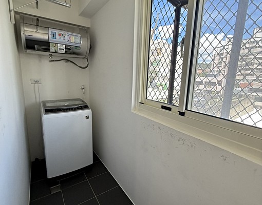 大興路全新電梯分租套房※房仲勿擾※ - Image 4