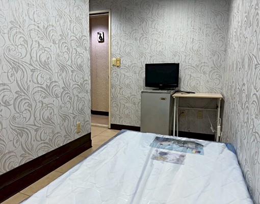 河南路崇義街單人便宜套房全配出租 - Image 7