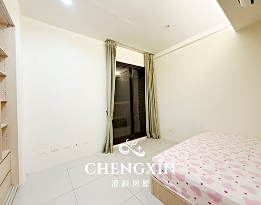 大遠百特區,近全聯,格局方正優美兩房 - Image 4