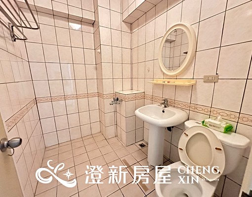 ✨近城隍廟遠百,稀有大坪數住家,一層一戶✨ - Image 12