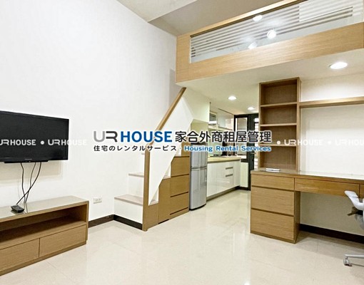 板橋高樓採光小套房,入住新板特區,超高CP值,手刀約看 - Image 1