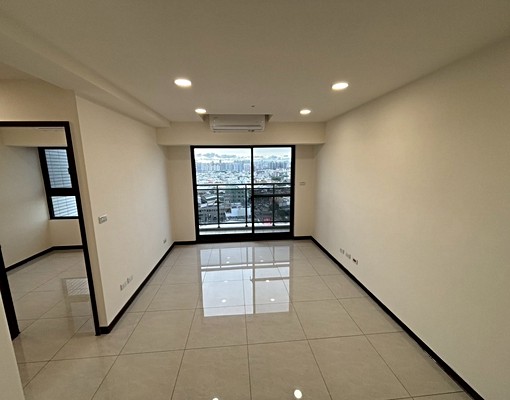 太平全新大櫻國3視野兩房附平面車位租金27000含管理費 - Image 3