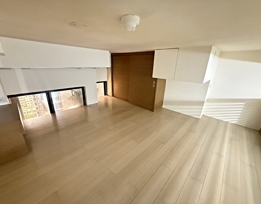 超級F1⭐小遠百旁⭐樓中樓高樓⭐有廚房⭐台電計費⭐可租補 - Image 8