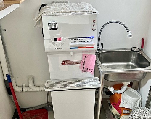 頂溪捷運站/樂華夜市全新採光套房 - Image 6