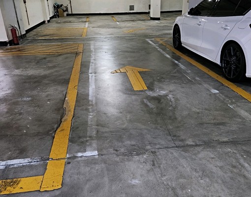 柳家涼麵旁坡道停車位 - Image 2